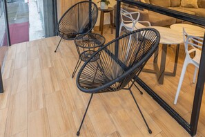 Property grounds - Central Polanco: Steps From Sights, Terrace & Desk (Ciudad de México)