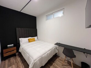 4 Schlafzimmer, Bügeleisen/Bügelbrett, Reisekinderbett, kostenloses WLAN