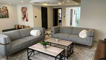 Smart TV, ping pong, books