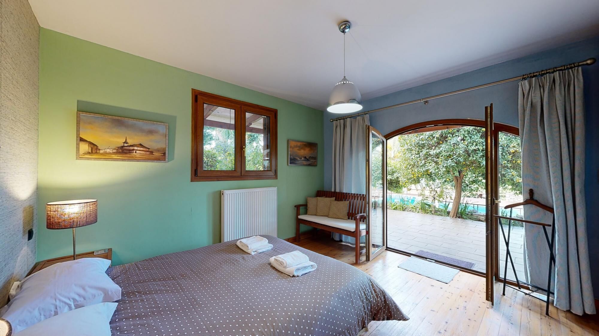 Vila, akses difabel | 2 kamar tidur dan meja kerja