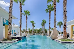 Hus, flere senger (Lily Pad) | Basseng | Utendørsbasseng