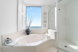 Condo, Multiple Beds (Beach Colony Tower 8B) | Bathroom | Shampoo, toilet paper - Beach Colony Tower 8B (Pensacola)
