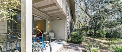 Townhome, 1 Queen Bed with Sofa bed (Cassine Gardens 189) | Terrace/patio
