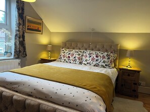 1 chambre, fer et planche à repasser, Wi-Fi gratuit, draps fournis