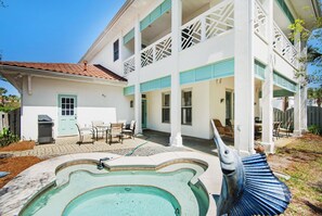 House, Multiple Beds (Blue Turtle Dreams) | Outdoor dining - Blue Turtle Dreams (Destin)