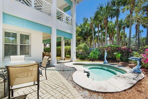 House, Multiple Beds (Blue Turtle Dreams) | Outdoor dining - Blue Turtle Dreams (Destin)