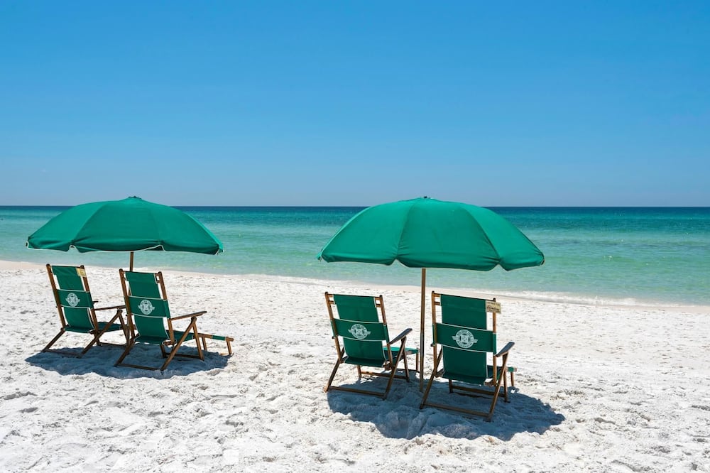 A Coastal Cottage - Destin, FL
