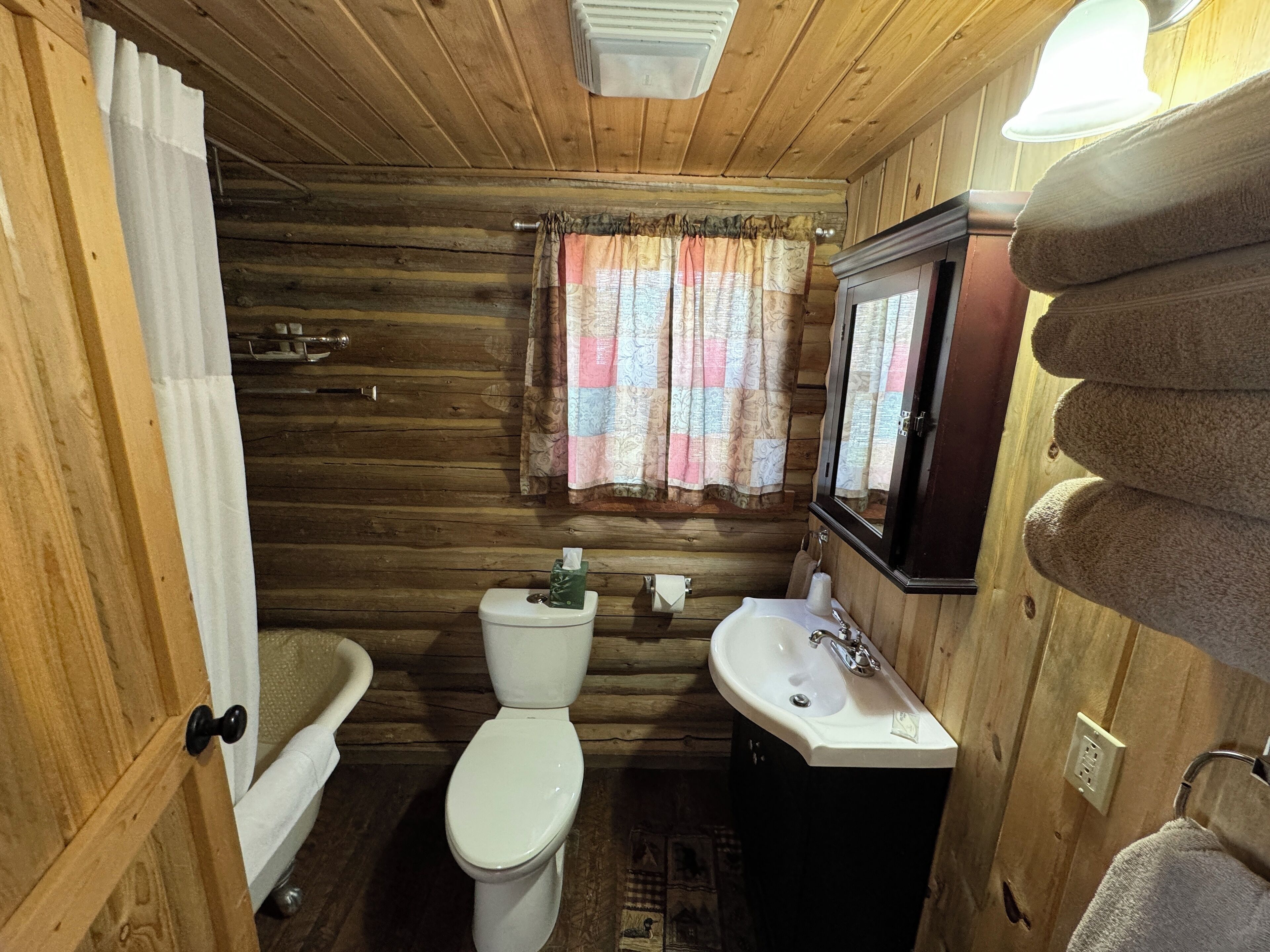 ヘアドライヤー、タオル