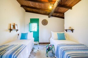 2 sovrum, strykjärn/strykbräda, resesäng och wi-fi