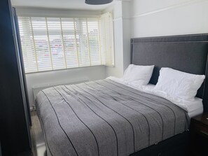 Nhà | 3 phòng ngủ, bàn ủi/dụng cụ ủi quần áo