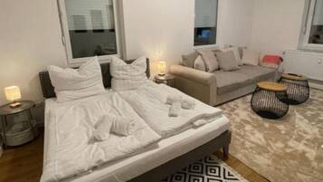 2 bedrooms, iron/ironing board, WiFi, bed sheets