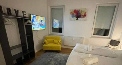 Bahnhofstraße in Weiden, ZENTRAL