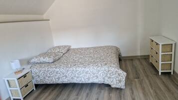 1 chambre, draps fournis