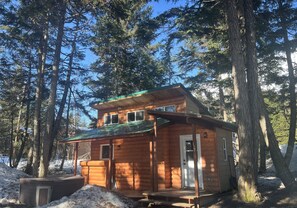 Exterior - Alyeska Spruce Cabin  (Anchorage)