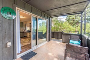 Terrace/patio - Green Sparrow's Nest (Green Mountain Falls)