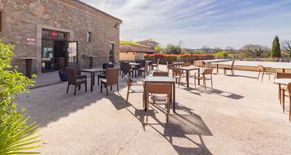 Le Jouarres - Appt climatisé avec piscine partagée