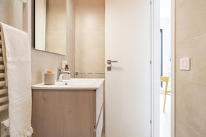 Haartrockner, Handtücher