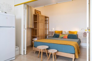 1 camera, ferro/asse da stiro, accesso a Internet, lenzuola