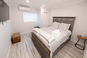 5 Schlafzimmer, Bügeleisen/Bügelbrett, Reisekinderbett, kostenloses WLAN