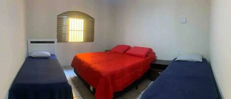 2 bedrooms, WiFi, bed sheets
