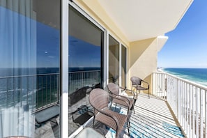 Condo, 1 King Bed with Sofa bed (Boardwalk 2005) | Property grounds