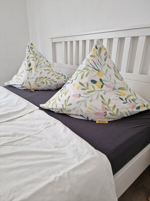 1 bedroom, in-room safe, iron/ironing board, travel cot