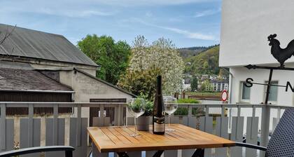 Ferienhaus Steigrhein Apartment mit Balkon und Flussblick im Erdgeschoss