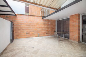 Terrace/patio - Avenida el poblado con terraza (Medellín)