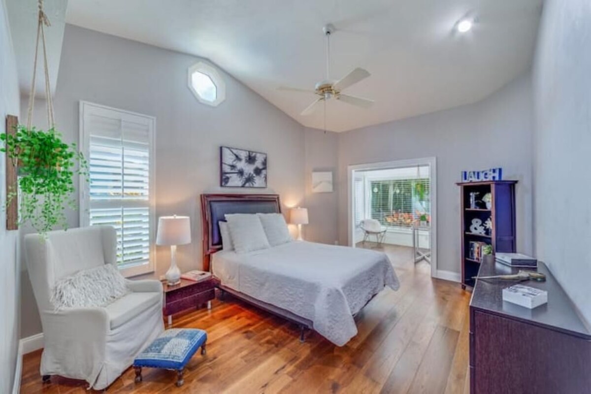 Photo 21 of 8 Minutes to the Beach, Family Size Beautifully Decorated de Luxe Villa