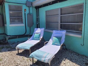 Property grounds - Walk to North Beach! (Clearwater)