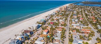 Walk to North Beach!