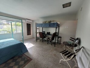 1 bedroom, desk, iron/ironing board, WiFi