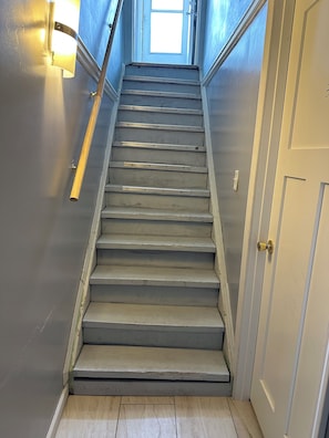 Interior - 4 bed 2 bath house, walk to Notre Dame, safe area (South Bend)