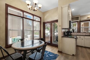 House, Multiple Beds (Sunny and Share) | Dining - Sunny and Share (Destin)