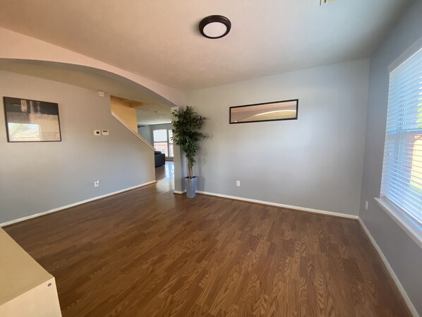 Interior - Entire house, near Bellaire, easy access to major highways. (Houston)