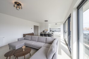 تلفزيون ذكي