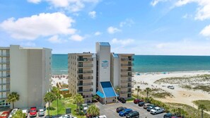 Apartment, Mehrere Betten (Ocean Breeze East 803) | Außenbereich