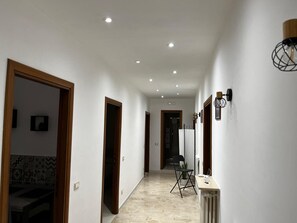 Interior - Stendardi's House - Four Bedroom Apartment, Sleeps 8 (Rome)