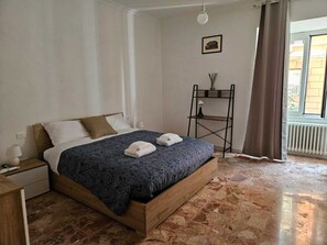 1 dormitorio, wifi gratis, ropa de cama
