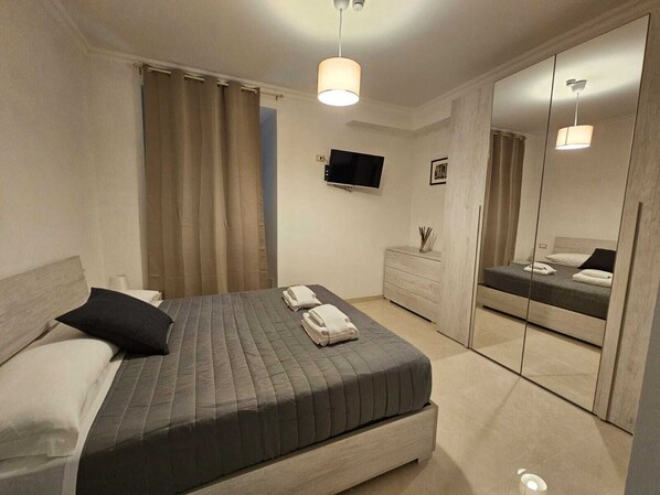 1 chambre, Wi-Fi gratuit, draps fournis