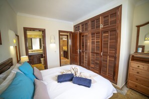 3 habitaciones y caja de seguridad en la habitación