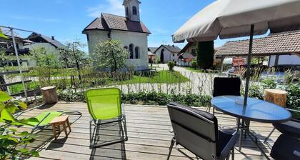 Cosy One Bedroom Apartment with Sun Terrace