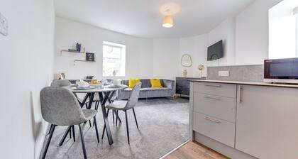 Immaculate Ground Floor Flat