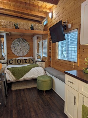 1 chambre, décoration personnalisée, ameublement personnalisé