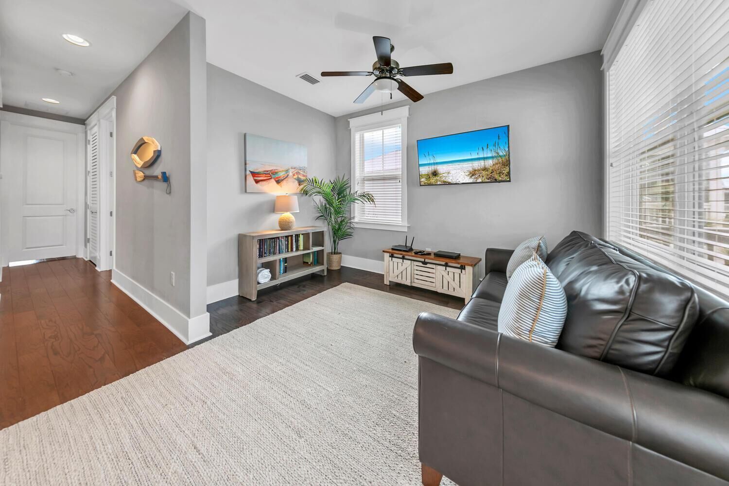 Ferienhaus, Mehrere Betten (Sail Away) | Wohnbereich | Fernseher