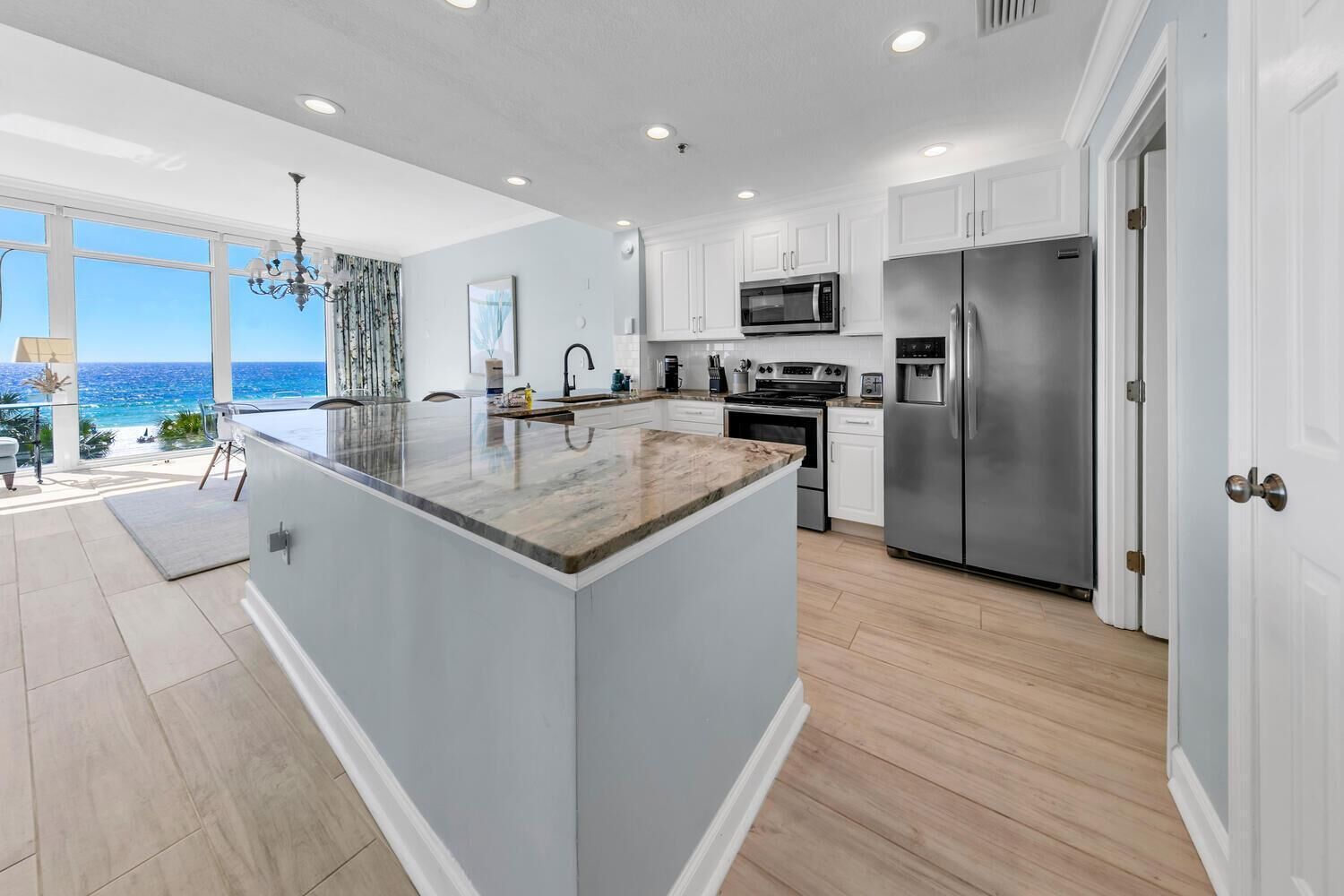Condo, Multiple Beds (Sterling Beach #301) | Private kitchen
