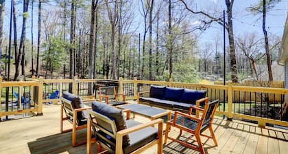 Stylish Saugerties Retreat with Hot Tub + Game Room + Theater + Firepit