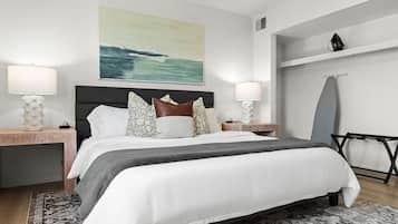 1 soverom, skrivebord, strykejern/-brett og wi-fi (inkludert)