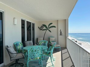 Leilighet, flere senger (Ocean Reef 1203) | Utendørsservering