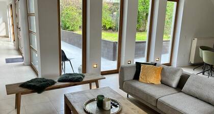 House Botaniek nearby Brussels and Antwerp
Lovely place to stay.